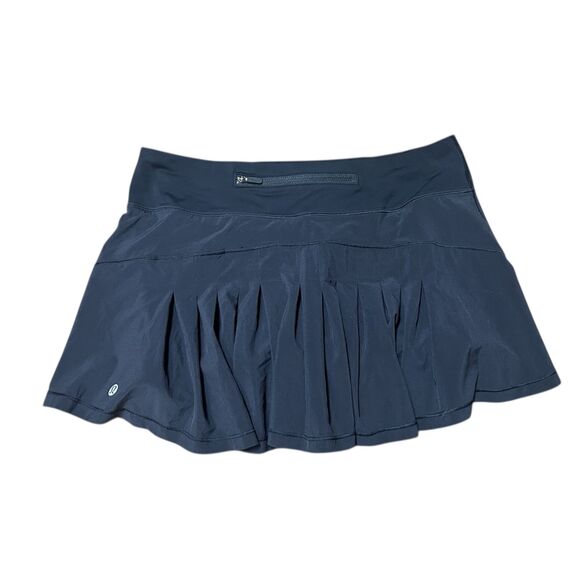 Lululemon, "Circuit Breaker Skirt II,"Women's Skort, Size 6, Black, Used - Picture 2 of 12